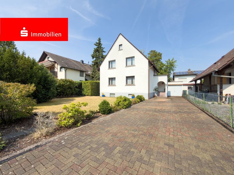 Freistehendes Einfamilienhaus auf großem Grundstück in ruhiger Lage von Hainburg -Hainstadt